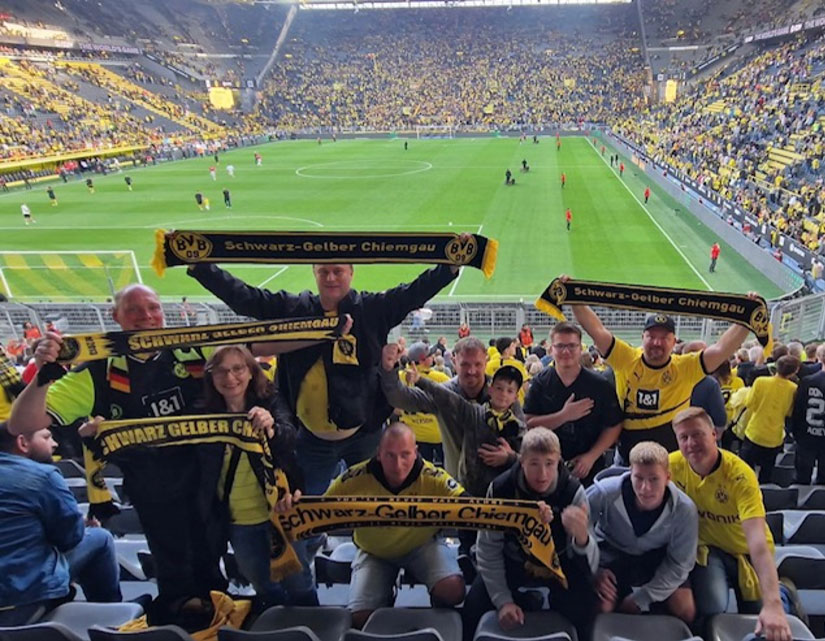 BVB-Fanclub „Schwarz-Gelber Chiemgau“ zu Gast beim BVB