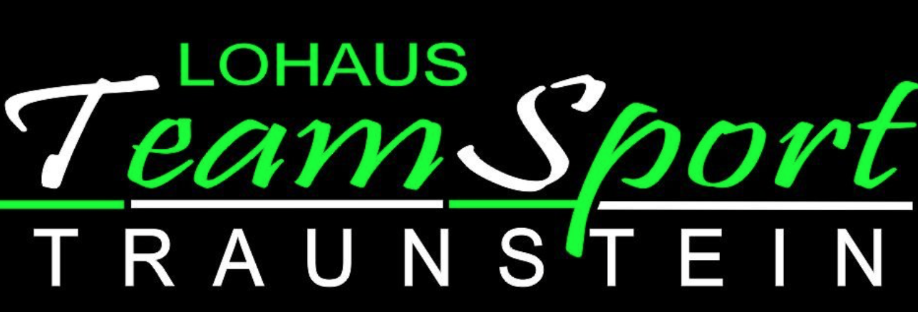 Logo mit grün-weißem Schriftzug Lohaus TeamSport Traunstein auf schwarzem Grund.